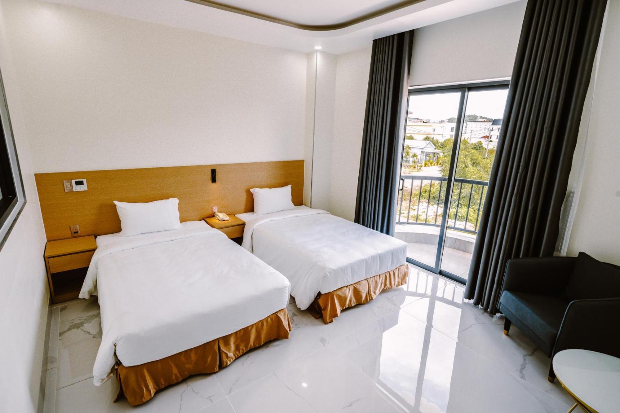 Sunrise Hotel Hà Tiên Extérieur photo
