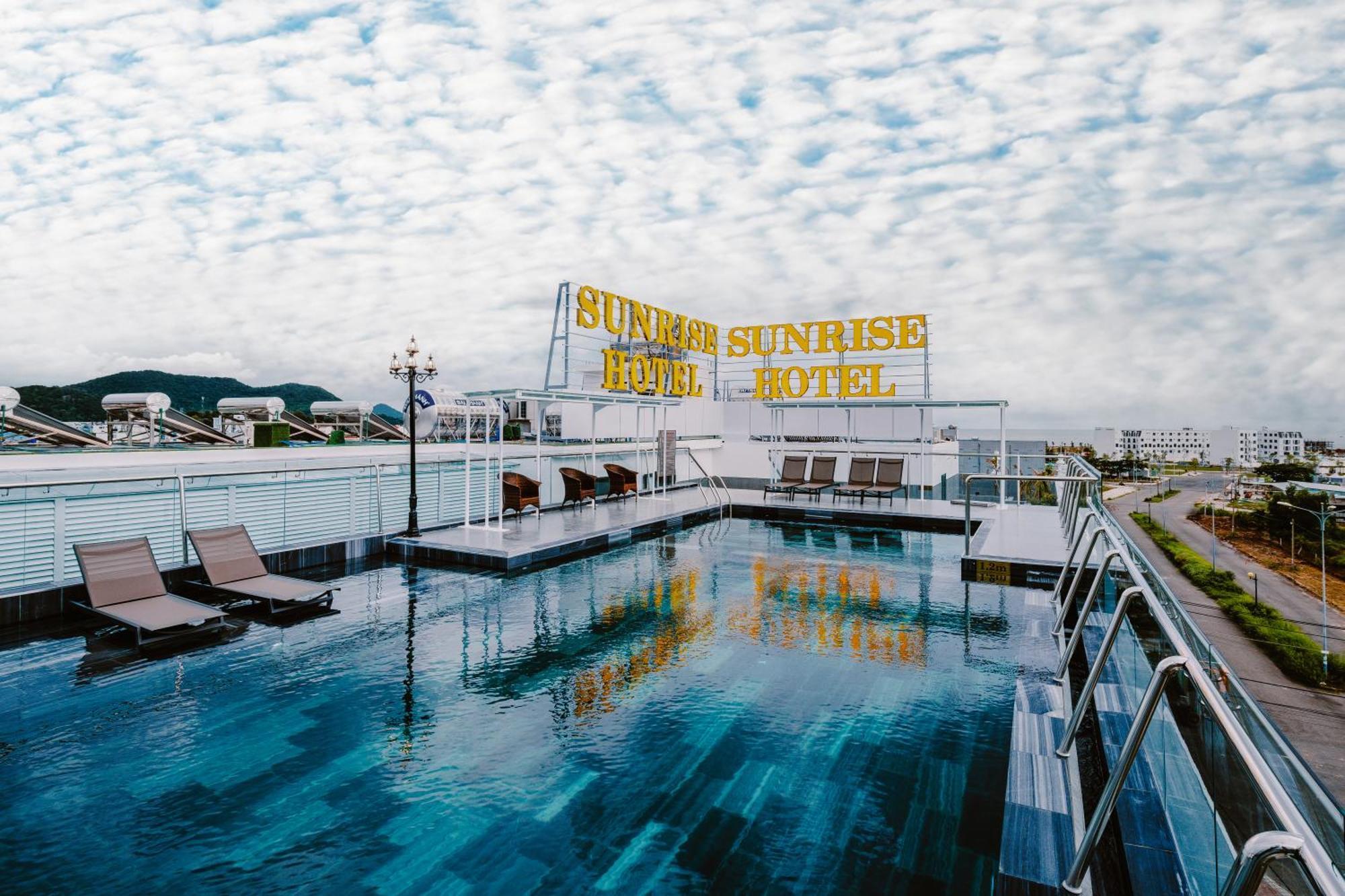 Sunrise Hotel Hà Tiên Extérieur photo